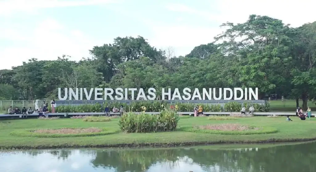 10. Universitas Hasanuddin