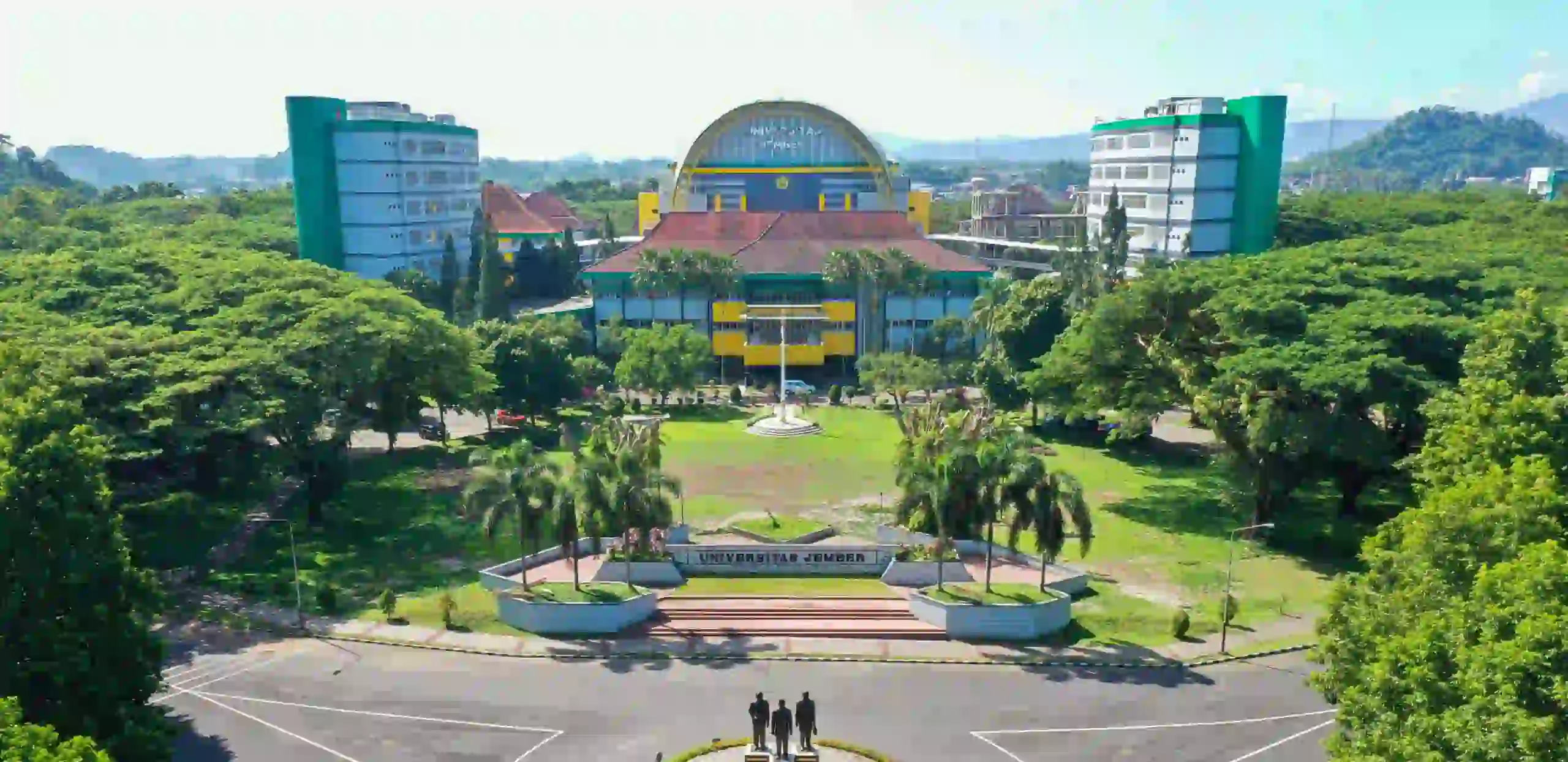 19. Universitas Jember