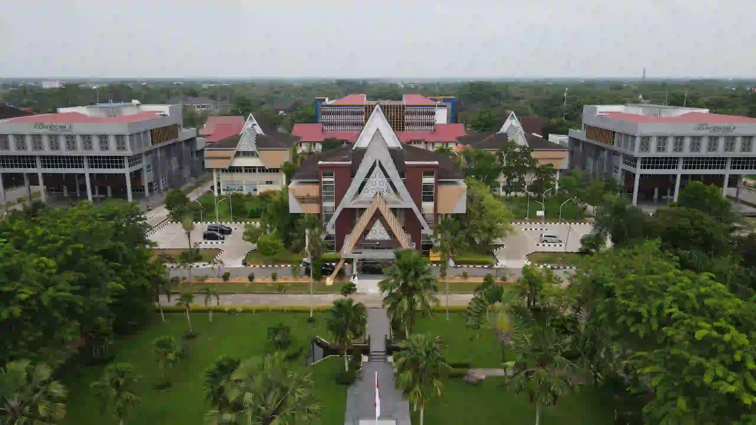 69. Universitas Tanjungpura