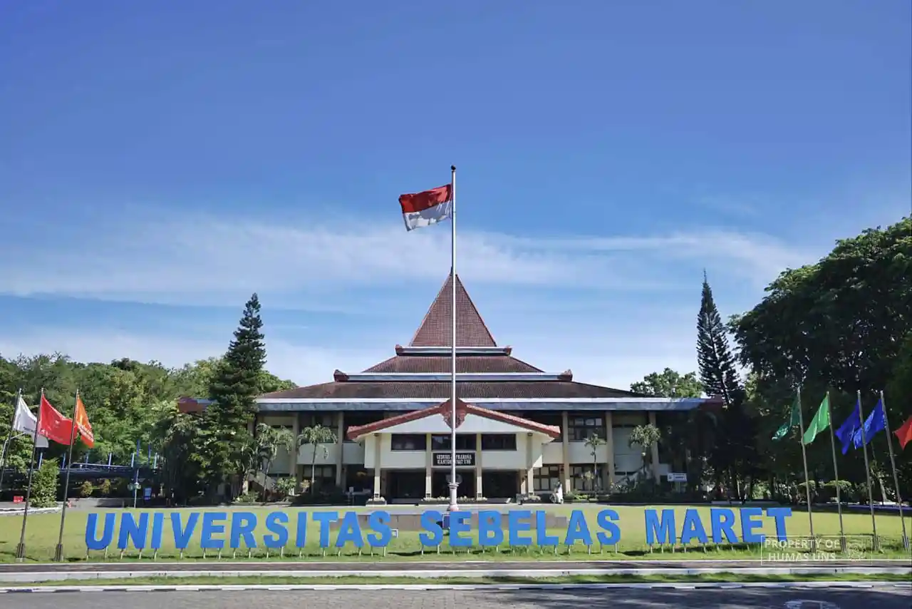 7. Universitas Sebelas Maret Surakarta