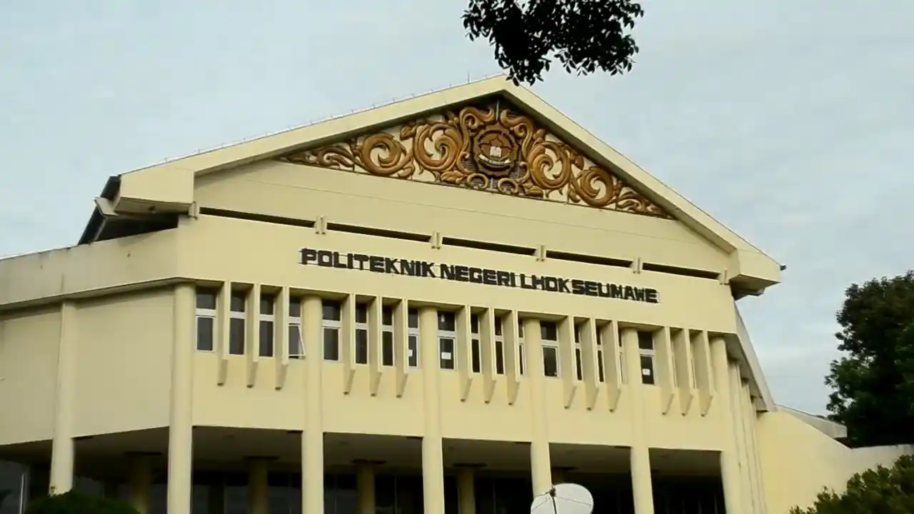 82. Politeknik Negeri Lhokseumawe