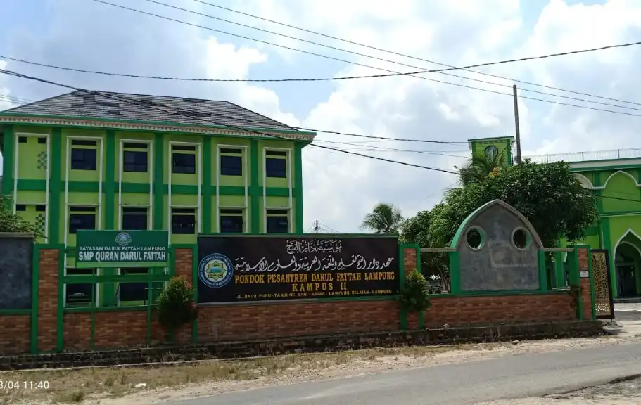 12. Pondok Pesantren Darul Fattah