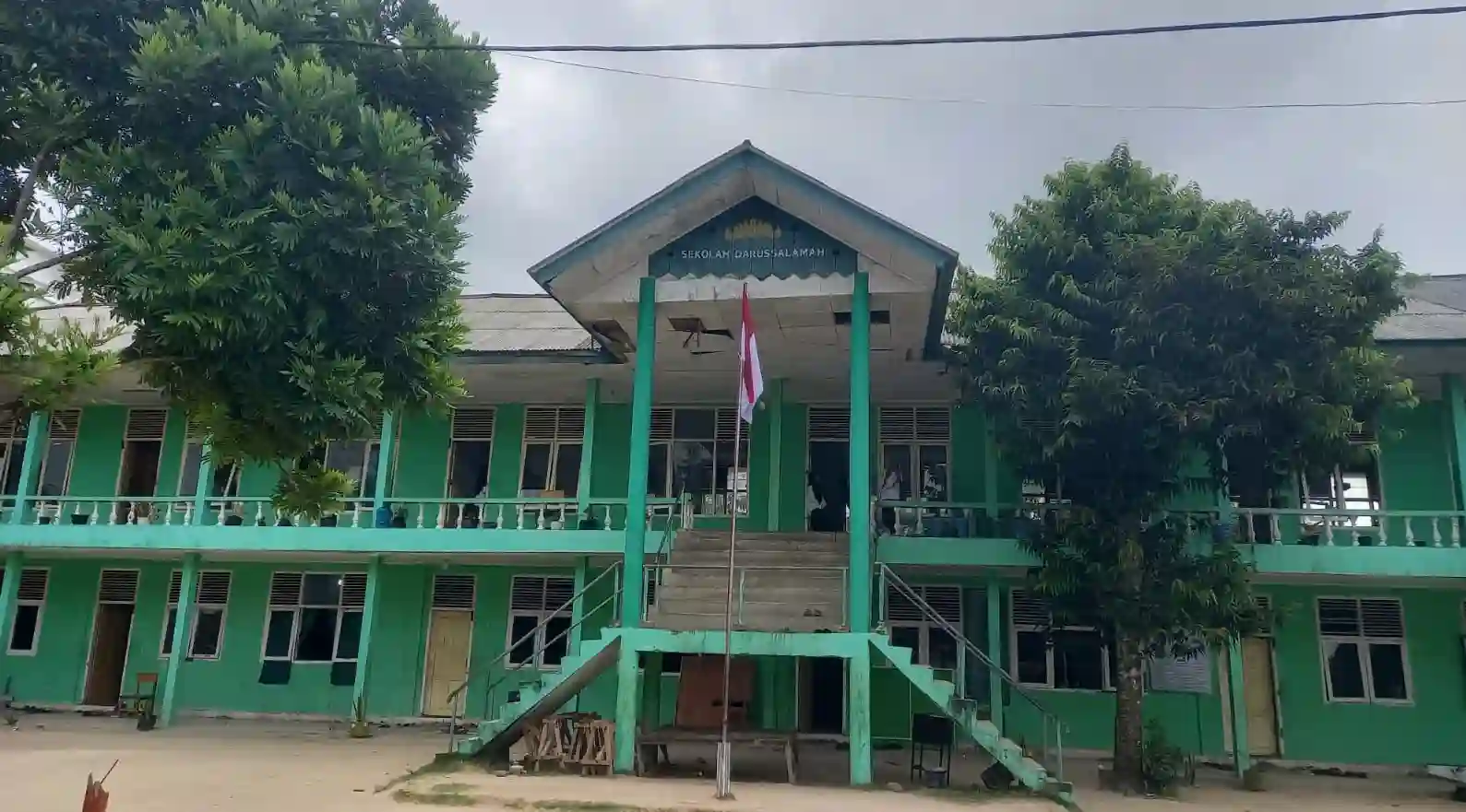 2. Pondok Pesantren Darussalamah