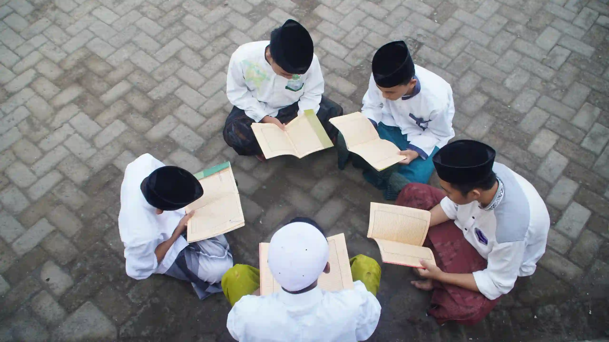 4. Nama Angkatan Keren