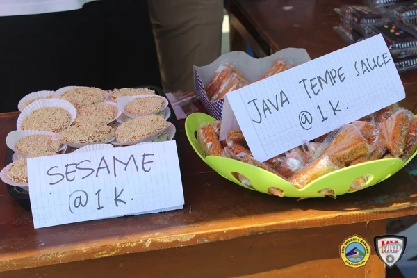 5. Tema Bazar Makanan SMA