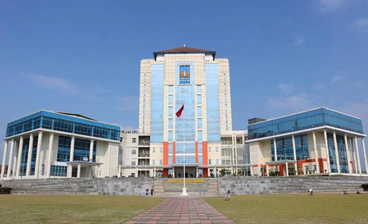 Universitas Negeri Surabaya