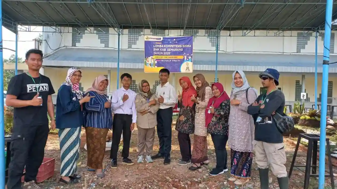 8. SMK Negeri 1 Bawen Semarang