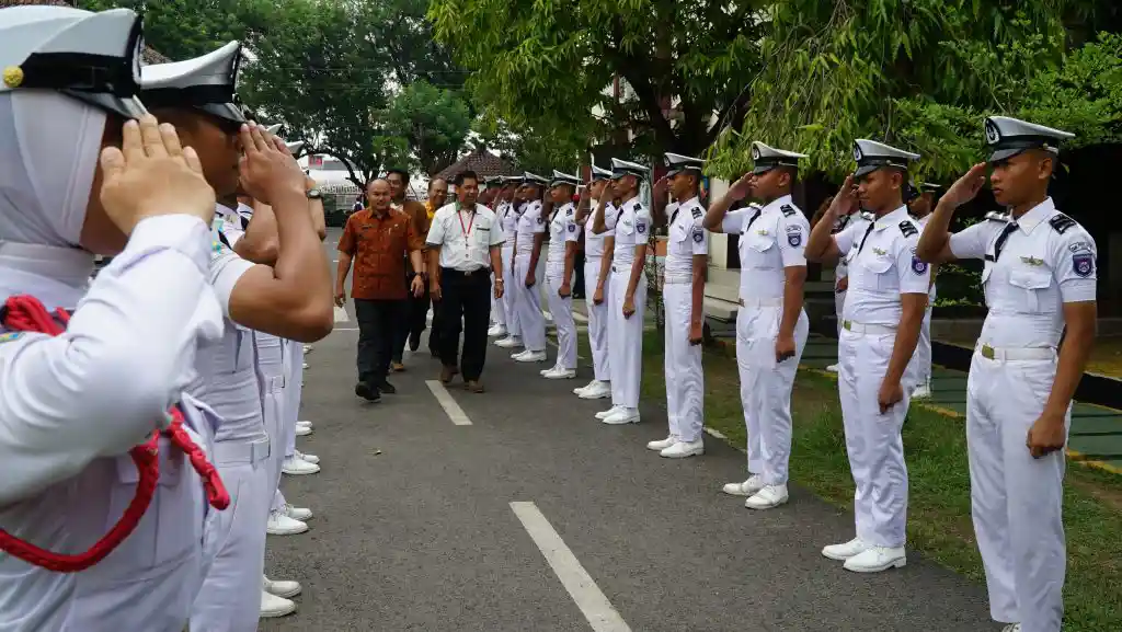 Profil SMK Wisudha Karya Kudus