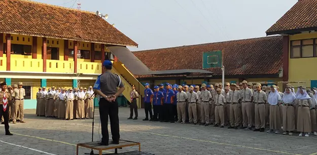 9. SMK Bina Teknologi Purwokerto