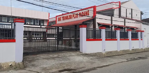 Profil SMK Teknologi Plus Padang