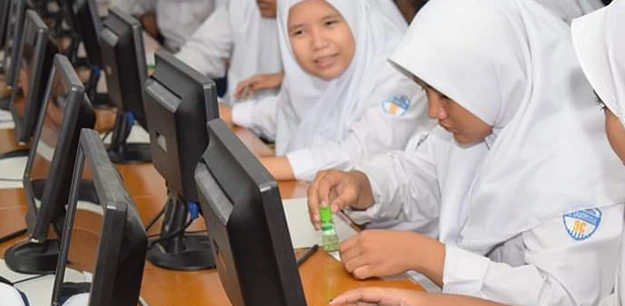 Fasilitas SMK YP IPPI Petojo